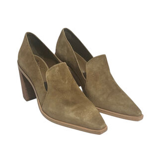 VINCE CAMUTO Suede Tan Pump Heels Sz. 9.5 M